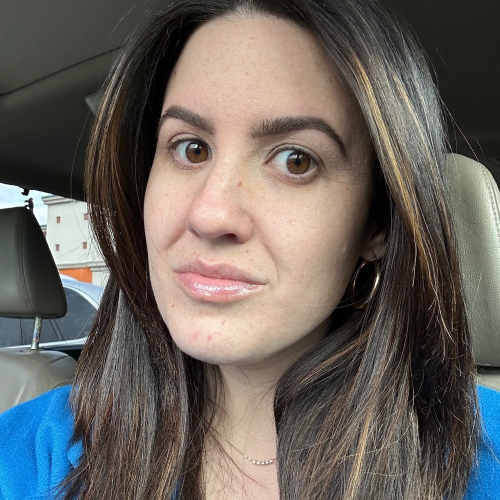 Meet your Posher, Brooke